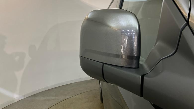 Volkswagen Transporter T32 Swb Electric 160kW 65kWh Commerce Pro Van Auto